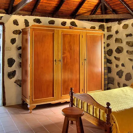 Holidaynorthtenerife Casa Rural Montiel Icod De Los Vinos Chambre photo